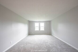 326 Progress Rd in Shelbyville, IN - Building Photo - Building Photo