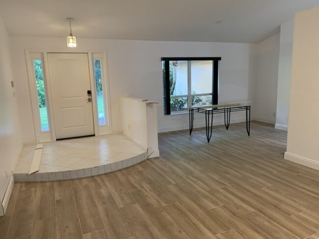 12523 169th Ct N in Jupiter, FL - Building Photo - Building Photo