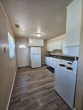 1502 Dakota St in Norman, OK - Building Photo - Building Photo