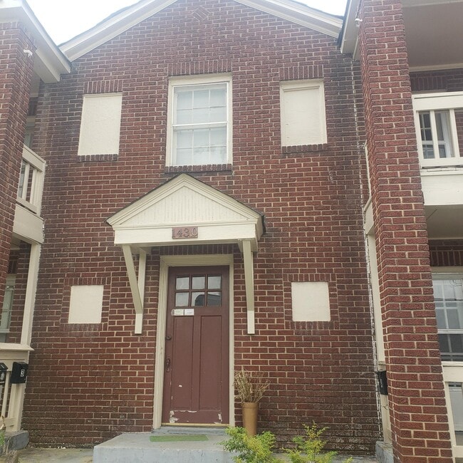 1430 Park Dr, Unit 2 in Charlotte, NC - Foto de edificio - Building Photo