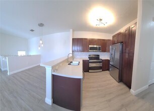 4253 SW 132nd Wy in Miramar, FL - Building Photo - Building Photo
