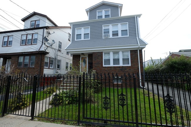 90 Norman Rd, Unit 2