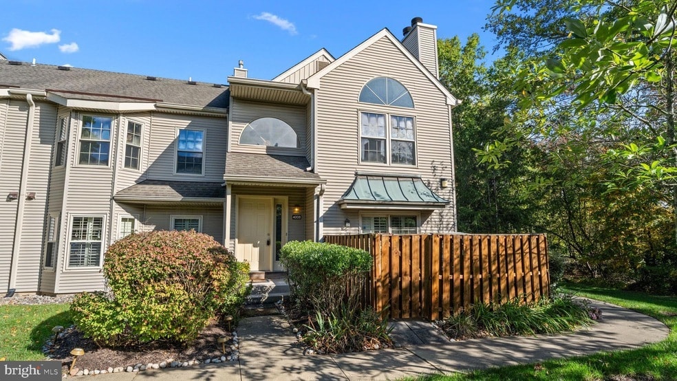 4008 Waltham Ct in Yardley, PA - Foto de edificio