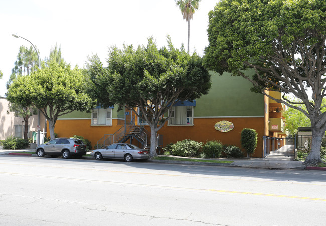 The Grecian Gardens in Culver City, CA - Building Photo - Building Photo