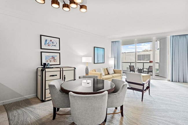 4360 Collins Ave, Unit SI ID1540557P