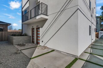2843 Folsom St in Los Angeles, CA - Building Photo - Building Photo
