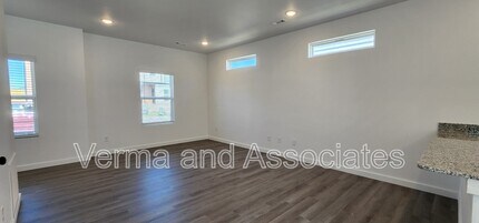 871 Boardwalk Ave in Centerton, AR - Building Photo - Building Photo