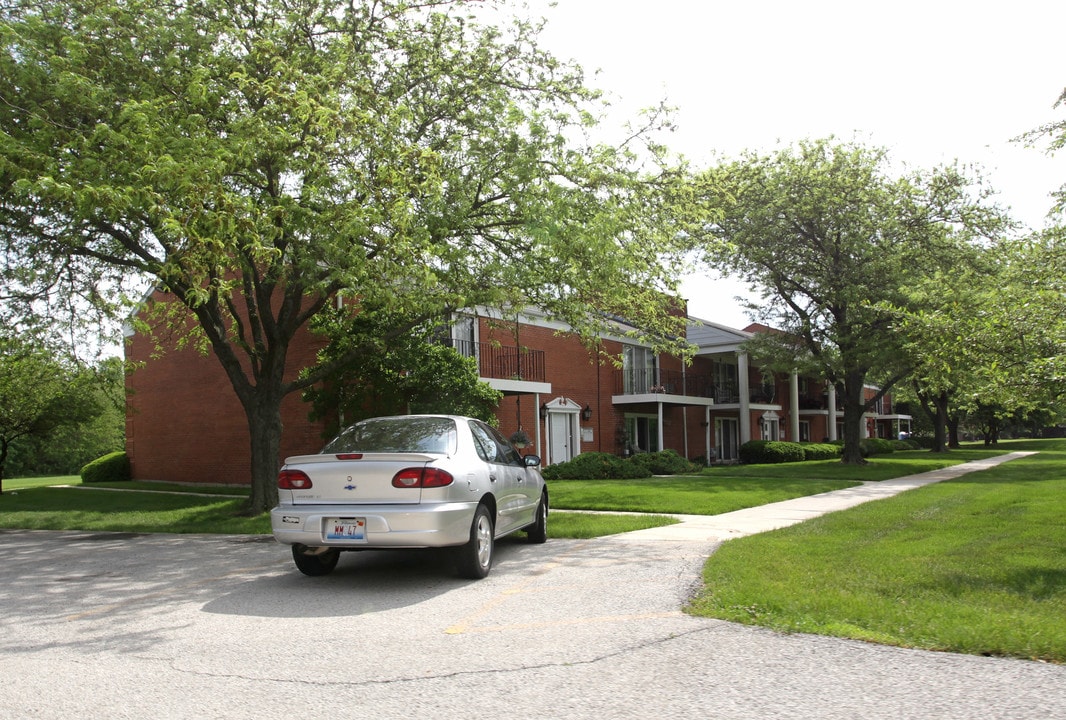 109 W Nebraska St in Frankfort, IL - Building Photo