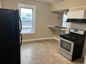 31 Chestnut St in Lynn, MA - Building Photo - Building Photo