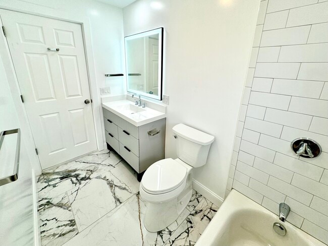 190 Hillside St, Unit 2 in Boston, MA - Building Photo - Building Photo