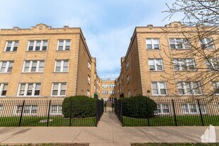 4043 N Mozart St in Chicago, IL - Building Photo