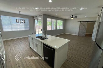 7415 W Forest Grove Ave in Phoenix, AZ - Building Photo - Building Photo