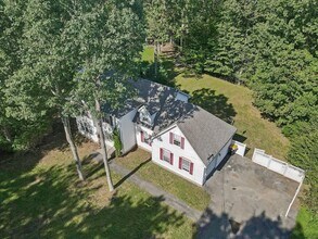 198 White Pine Trl in East Stroudsburg, PA - Building Photo - Building Photo