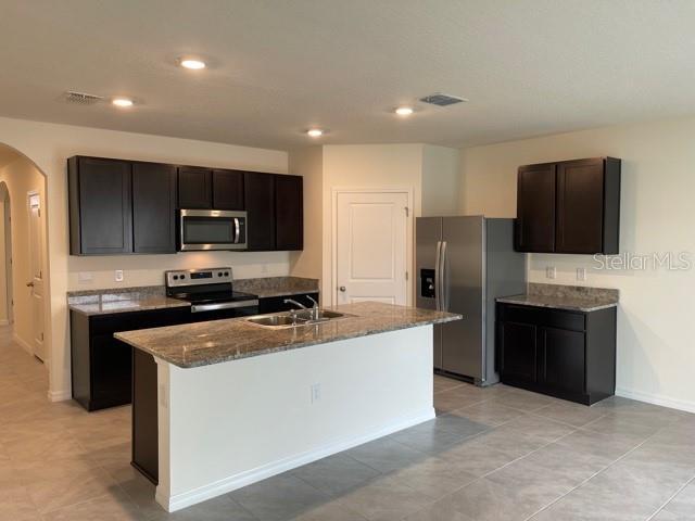 5715 Margate Ml Bnd in Wesley Chapel, FL - Building Photo - Building Photo