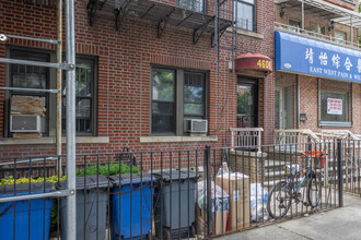 4606 6th Ave in Brooklyn, NY - Building Photo - Building Photo