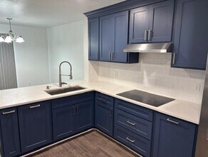 3024 St Ursula Dr in Dallas, TX - Building Photo - Building Photo