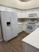 10320 N Possum Run Ln in Tucson, AZ - Building Photo - Building Photo