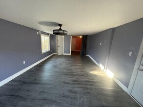 416 Dodge Dr in Virginia Beach, VA - Building Photo - Building Photo