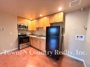 1720 Cherokee Dr in Salinas, CA - Building Photo - Building Photo