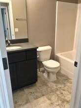 3926 24th St SE in Mandan, ND - Building Photo - Building Photo