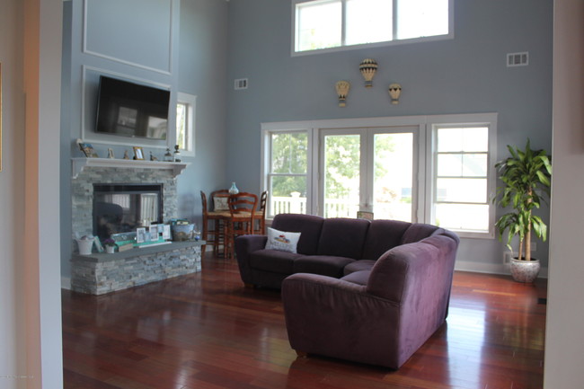 25 Riverdale Ave in Monmouth Beach, NJ - Building Photo - Building Photo