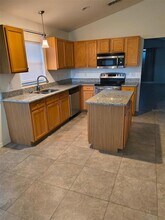 2310 Walnut Canyon Dr in Kissimmee, FL - Building Photo - Building Photo