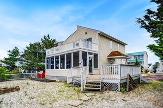 34 Kentucky Dr in Little Egg Harbor Township, NJ - Building Photo - Building Photo