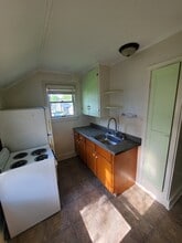 805 10th St, Unit 0.5 in Brodhead, WI - Building Photo - Building Photo