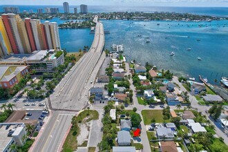 254 E 25th St in West Palm Beach, FL - Foto de edificio - Building Photo