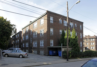 Wightman Street in Pittsburgh, PA - Foto de edificio - Building Photo