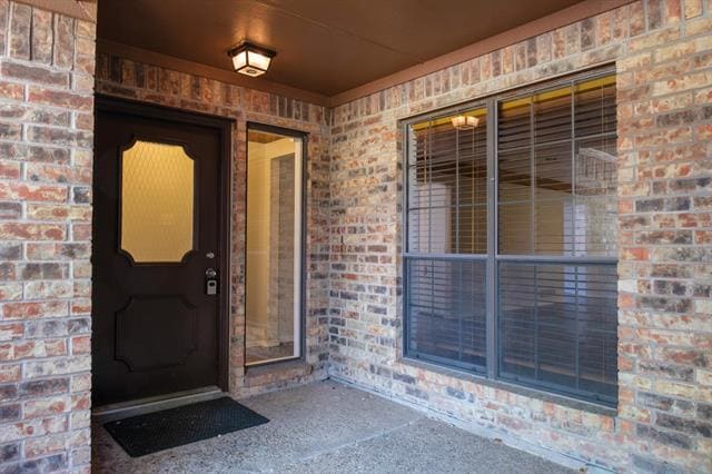 property at 4020 San Mateo Dr