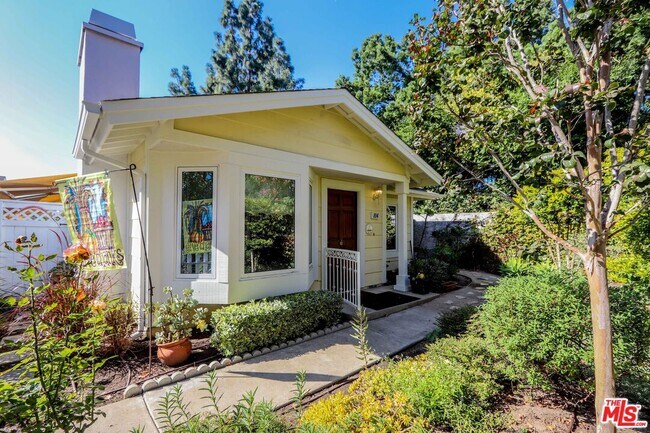 104 Windjammer in Irvine, CA - Building Photo - Building Photo