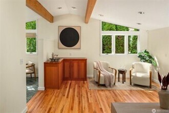 4510 48th Ave NE in Seattle, WA - Building Photo - Building Photo