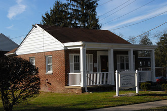 Wallworth Park Apartments in Cherry Hill, NJ - Building Photo - Building Photo