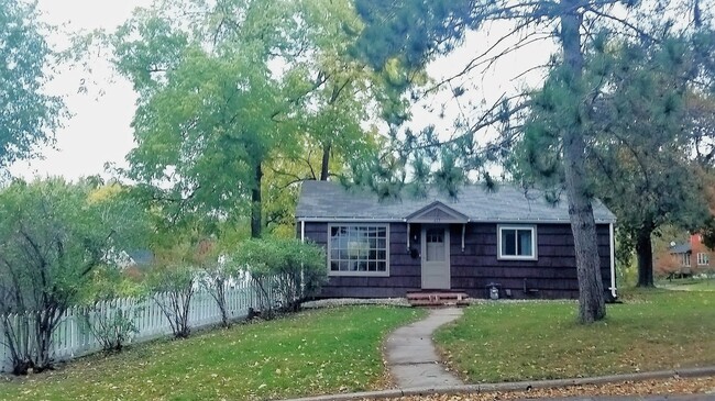 property at 823 Elm St