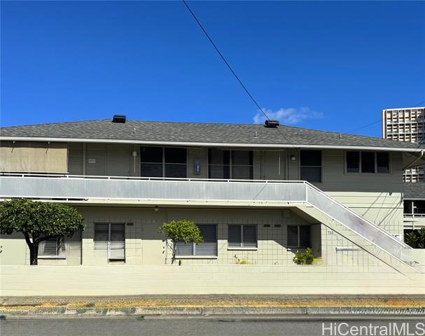 property at 751 Hoawa St