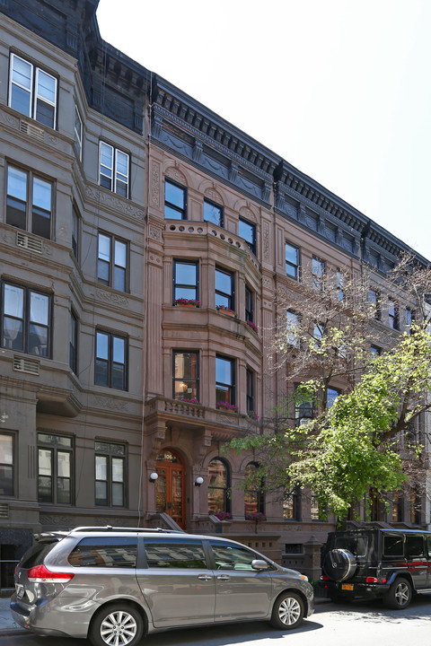 106 W 75th St in New York, NY - Foto de edificio