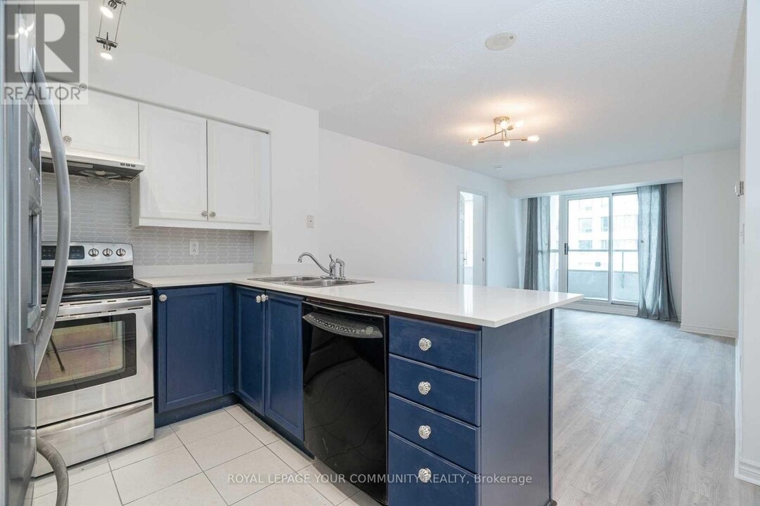 18-2518 Spring Garden Ave in Toronto, ON - Building Photo