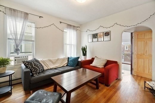 property at 10 Clary St