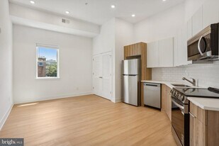 3952-54 Lancaster Ave in Philadelphia, PA - Building Photo