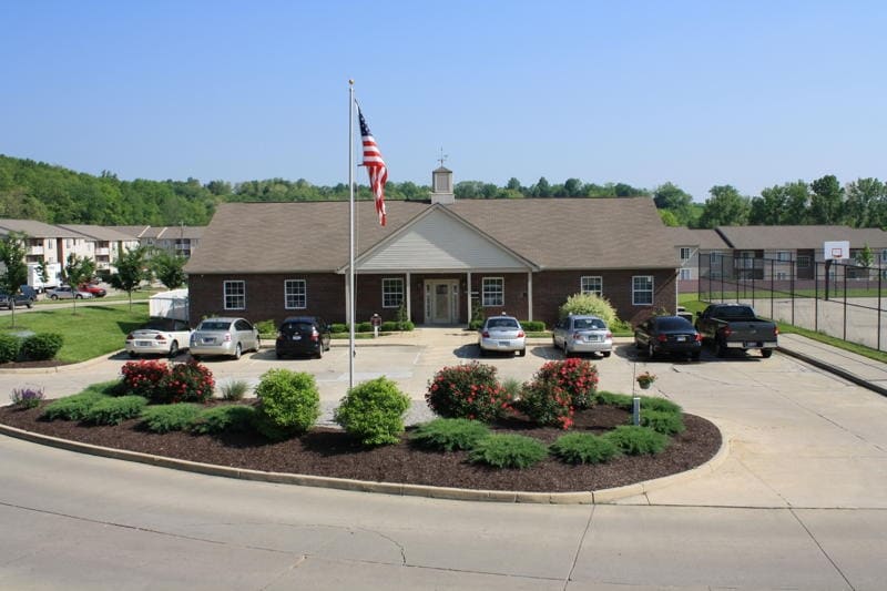 Shaker point Apartments in Danville, KY - Building Photo