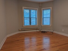 4423 N Wolcott Ave, Unit #4421-A3 in Chicago, IL - Building Photo - Building Photo