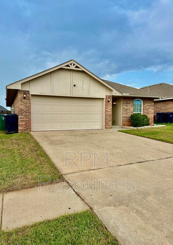 12101 NW 133rd Terrace in Piedmont, OK - Building Photo - Building Photo