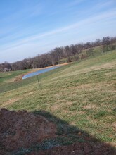 4823 Drake Rd in Cedar Hill, TN - Foto de edificio - Building Photo