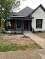 315 N Lumpkin St in Mart, TX - Building Photo