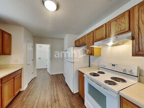 4509 Canipe Dr in Charlotte, NC - Foto de edificio - Building Photo