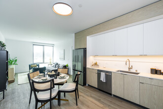 Hawkins in San Francisco, CA - Building Photo - Interior Photo