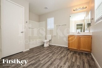 8313 Vickers Canyon St in Las Vegas, NV - Building Photo - Building Photo