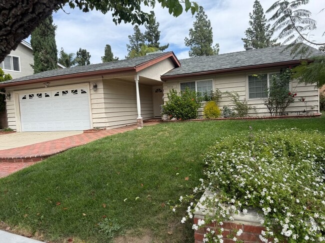 property at 10116 Viking Ave