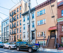 333 Garden St in Hoboken, NJ - Foto de edificio - Building Photo